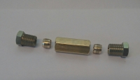 Verbinder 8 mm für Kupferleitung aus Messing